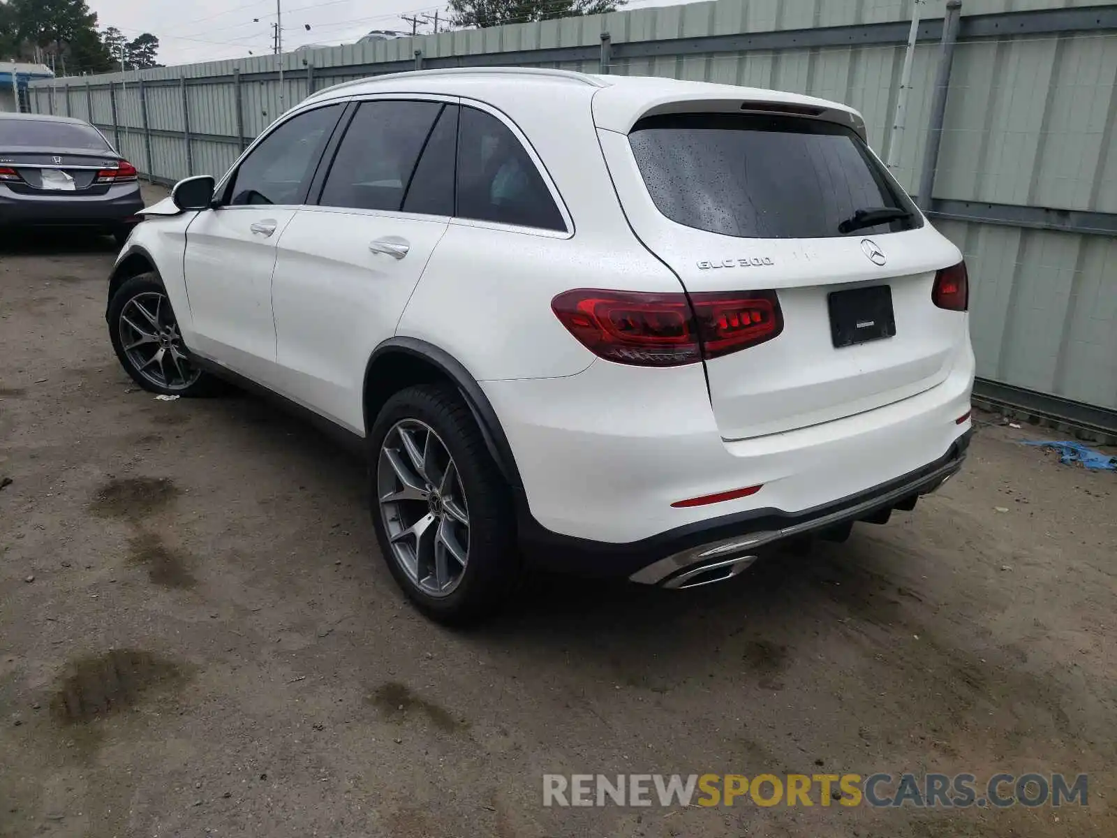 3 Photograph of a damaged car WDC0G8DBXLF676327 MERCEDES-BENZ GLC-CLASS 2020