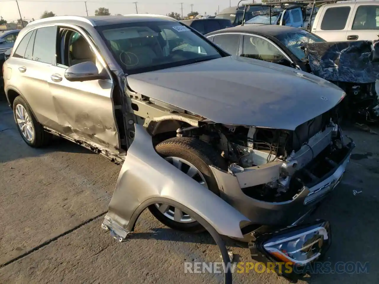 9 Photograph of a damaged car WDC0G8DBXLF705230 MERCEDES-BENZ GLC-CLASS 2020