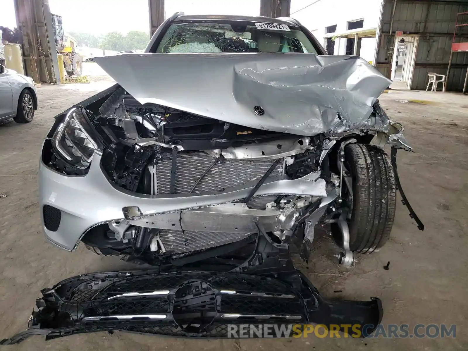 9 Photograph of a damaged car WDC0G8DBXLF712453 MERCEDES-BENZ GLC-CLASS 2020