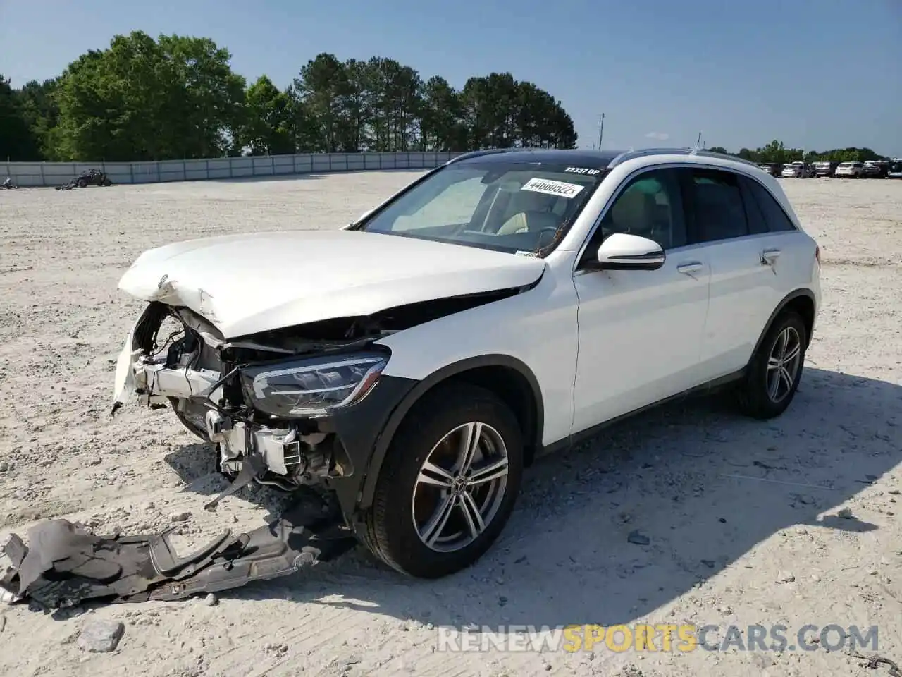 2 Photograph of a damaged car WDC0G8DBXLF750197 MERCEDES-BENZ GLC-CLASS 2020