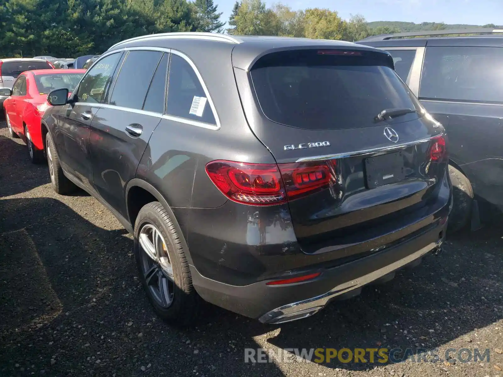 3 Photograph of a damaged car WDC0G8EB0LF688422 MERCEDES-BENZ GLC-CLASS 2020