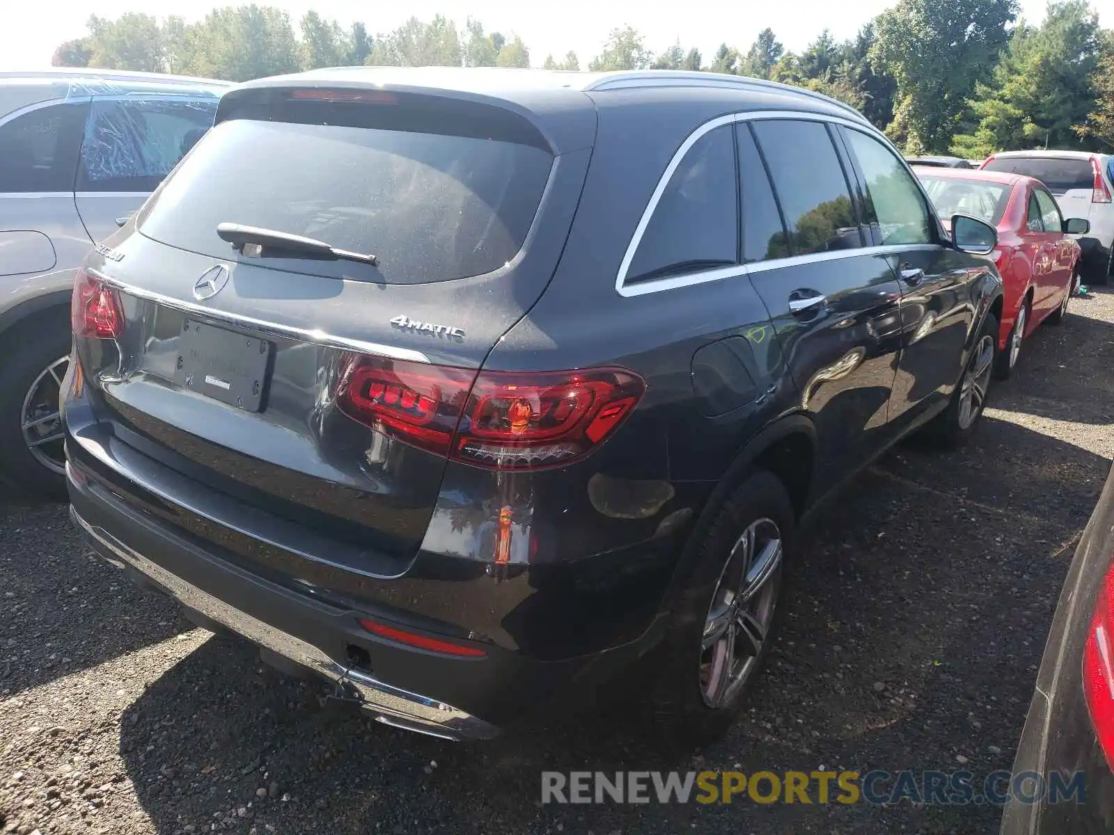 4 Photograph of a damaged car WDC0G8EB0LF688422 MERCEDES-BENZ GLC-CLASS 2020