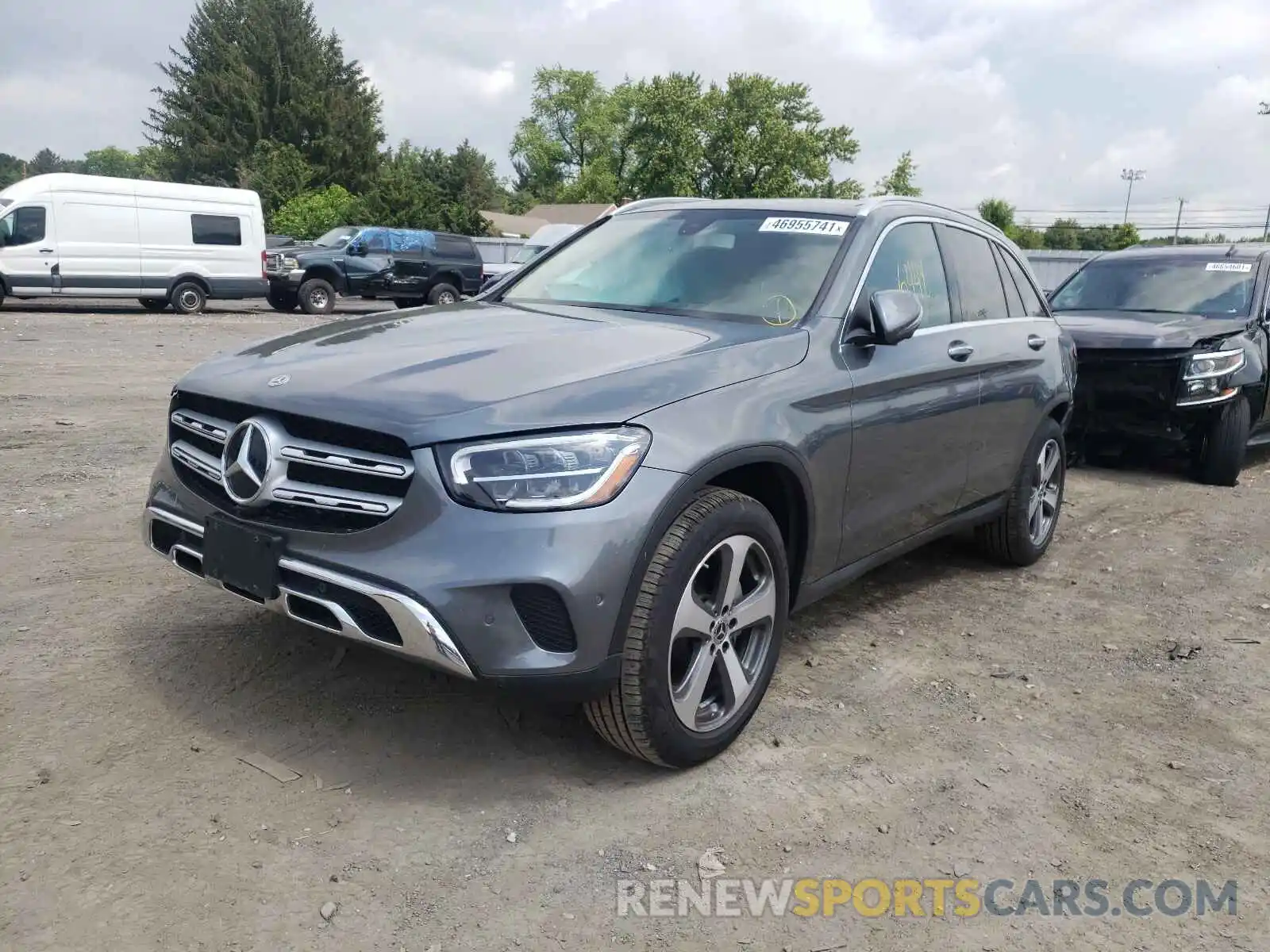 2 Photograph of a damaged car WDC0G8EB0LF689165 MERCEDES-BENZ GLC-CLASS 2020