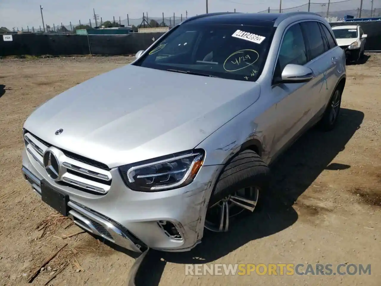 2 Photograph of a damaged car WDC0G8EB0LF722732 MERCEDES-BENZ GLC-CLASS 2020