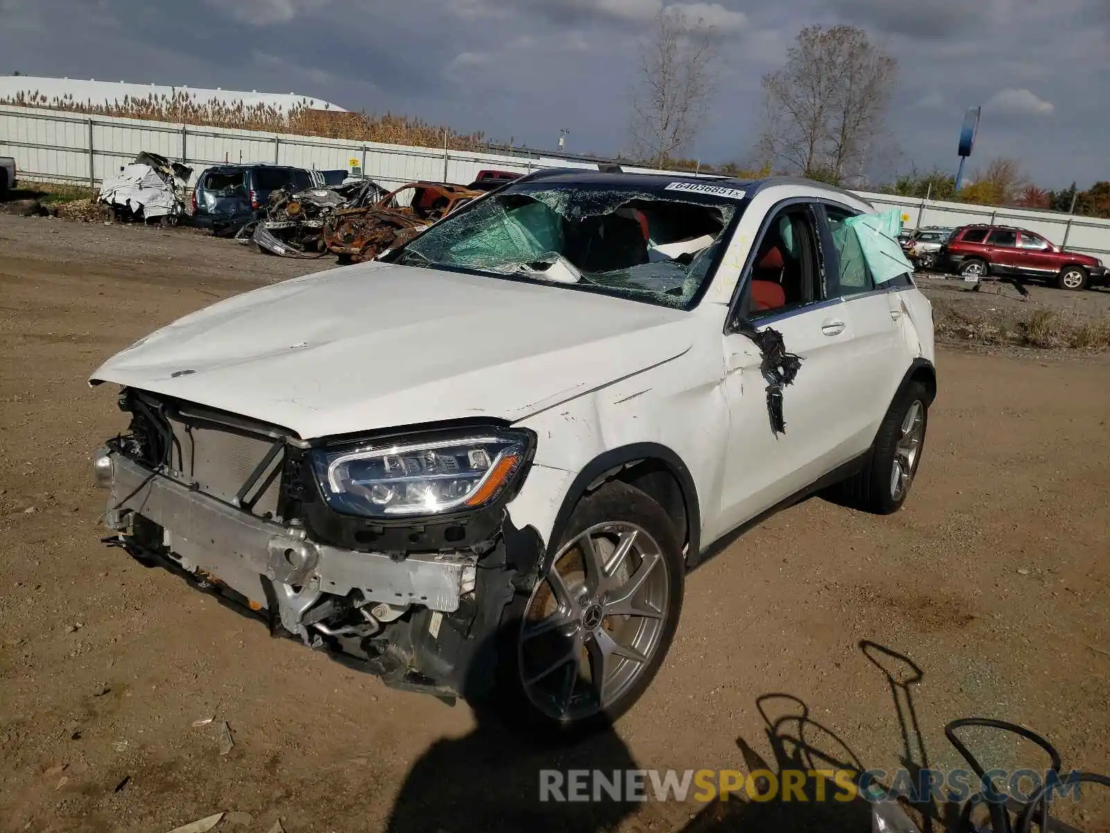 2 Photograph of a damaged car WDC0G8EB1LF691135 MERCEDES-BENZ GLC-CLASS 2020