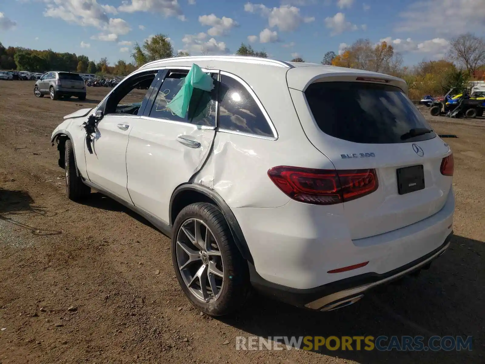 3 Photograph of a damaged car WDC0G8EB1LF691135 MERCEDES-BENZ GLC-CLASS 2020