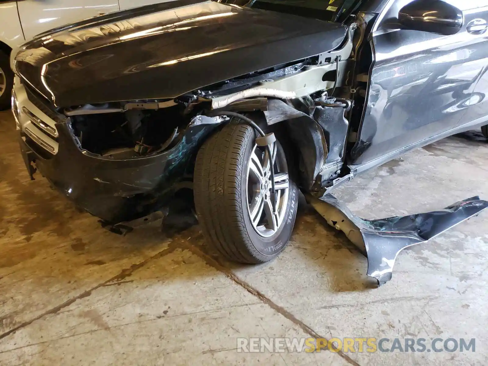 9 Photograph of a damaged car WDC0G8EB1LF740950 MERCEDES-BENZ GLC-CLASS 2020