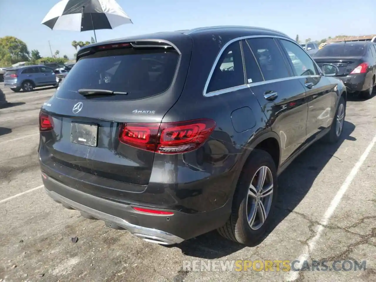 4 Photograph of a damaged car WDC0G8EB1LF755626 MERCEDES-BENZ GLC-CLASS 2020