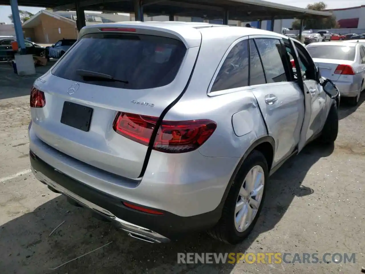 4 Photograph of a damaged car WDC0G8EB2LF677891 MERCEDES-BENZ GLC-CLASS 2020