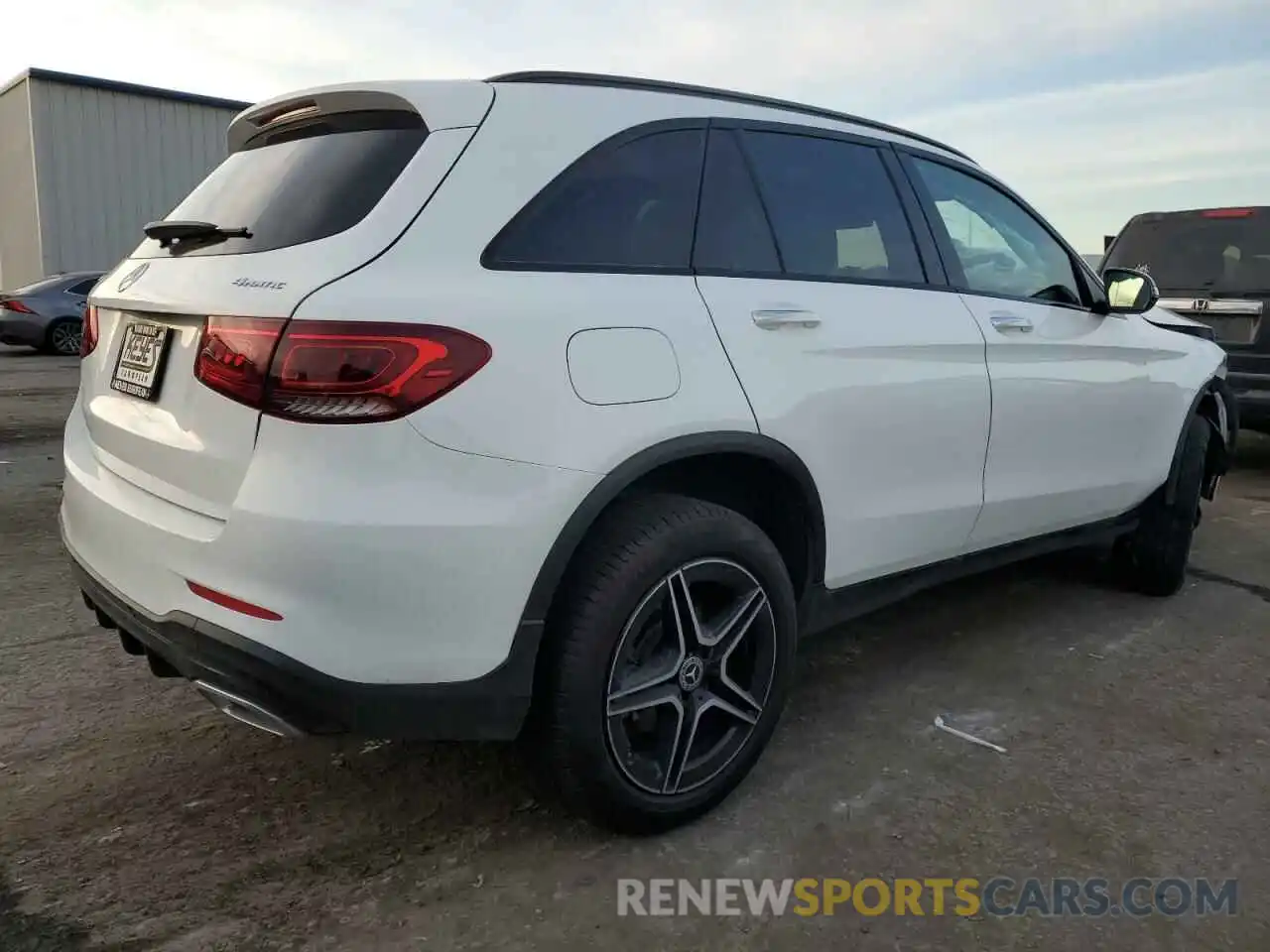 3 Photograph of a damaged car WDC0G8EB2LF743792 MERCEDES-BENZ GLC-CLASS 2020