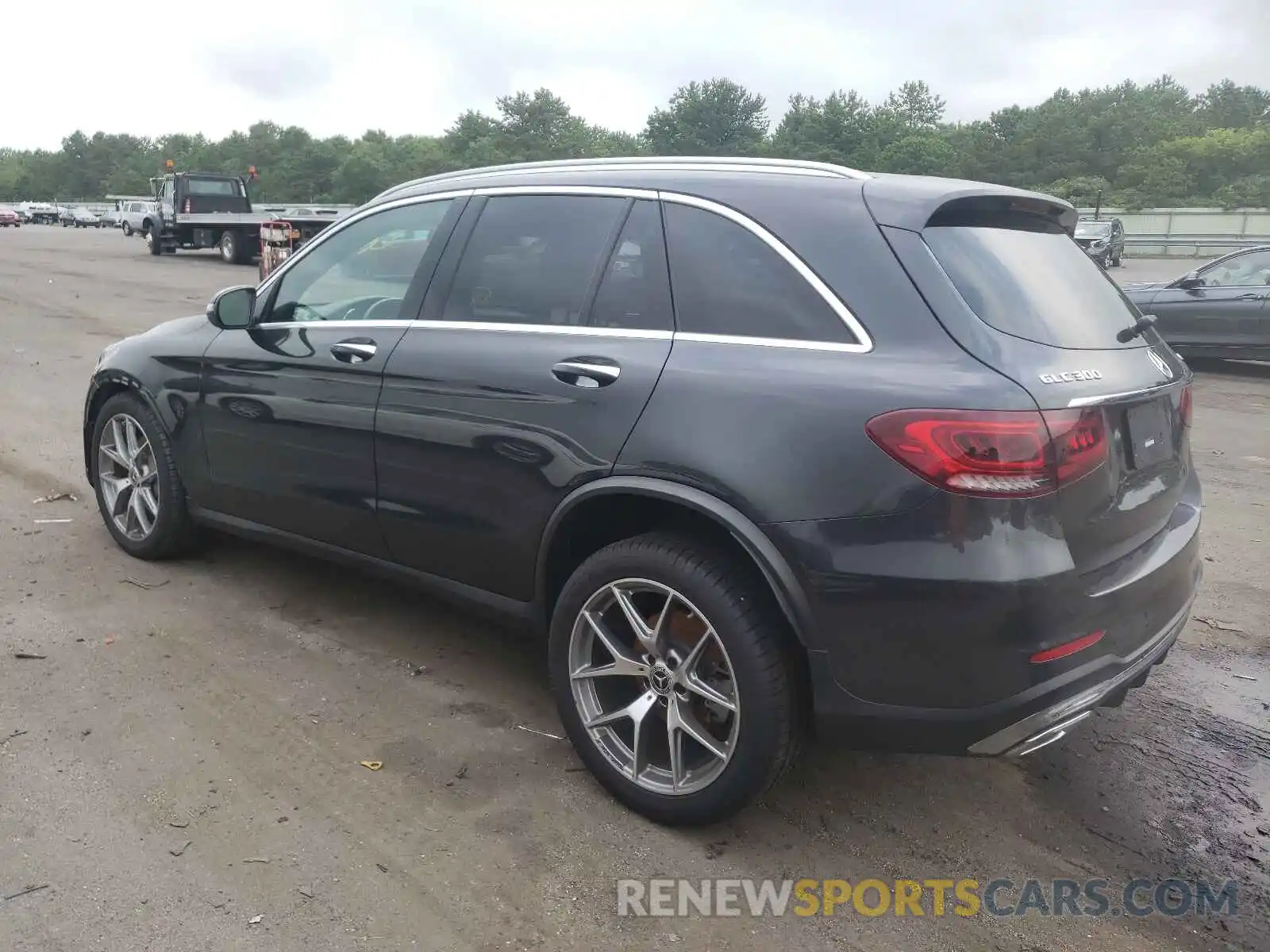 3 Photograph of a damaged car WDC0G8EB2LF751410 MERCEDES-BENZ GLC-CLASS 2020