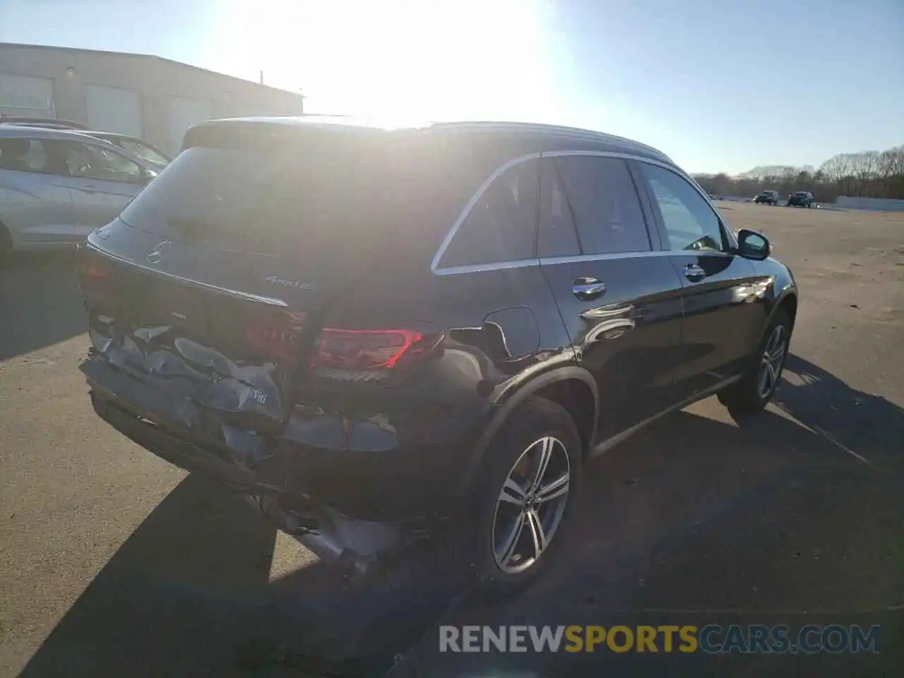 4 Photograph of a damaged car WDC0G8EB4LF705416 MERCEDES-BENZ GLC-CLASS 2020