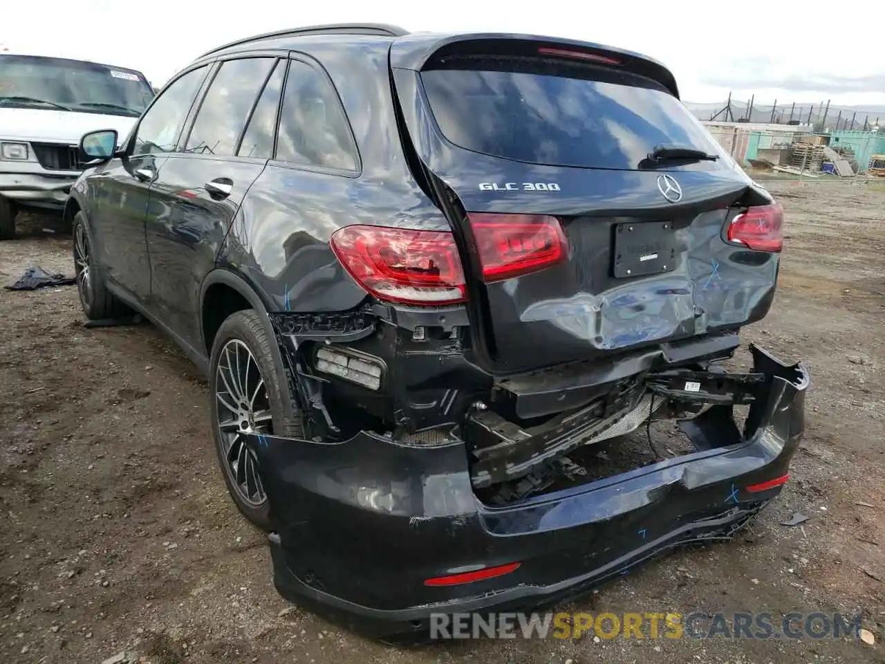 3 Photograph of a damaged car WDC0G8EB4LF721521 MERCEDES-BENZ GLC-CLASS 2020