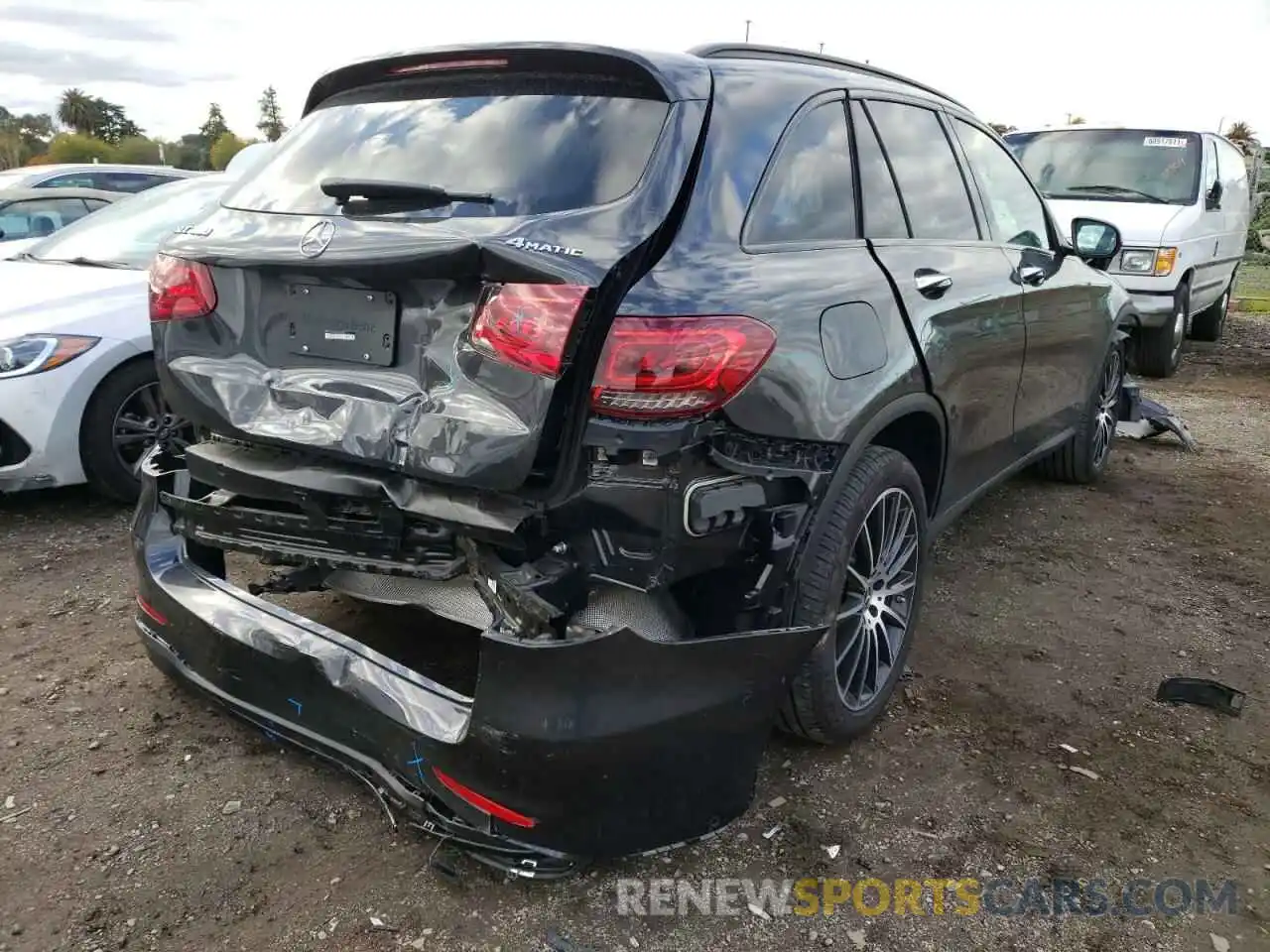 4 Photograph of a damaged car WDC0G8EB4LF721521 MERCEDES-BENZ GLC-CLASS 2020