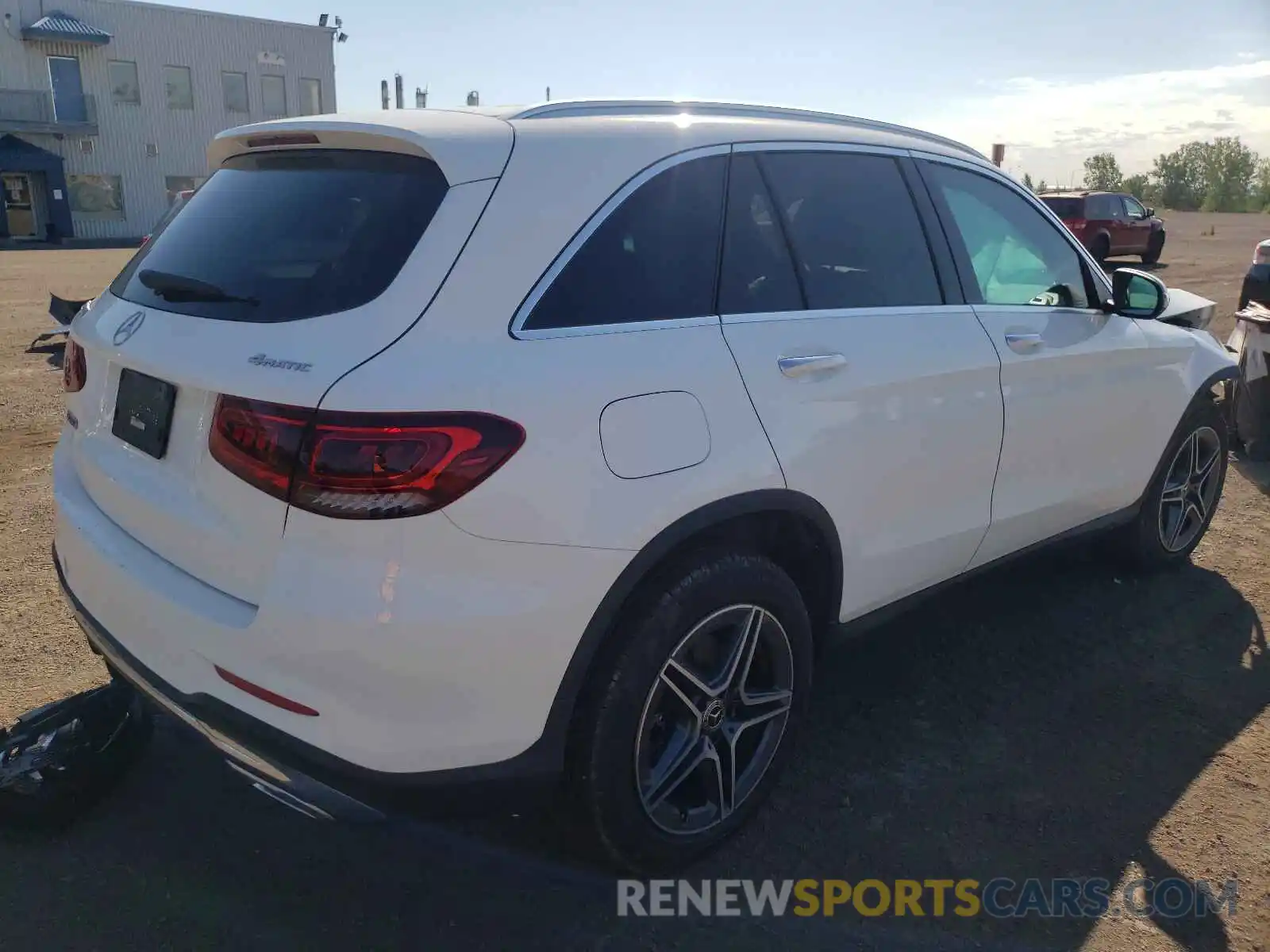 4 Photograph of a damaged car WDC0G8EB4LV209523 MERCEDES-BENZ GLC-CLASS 2020