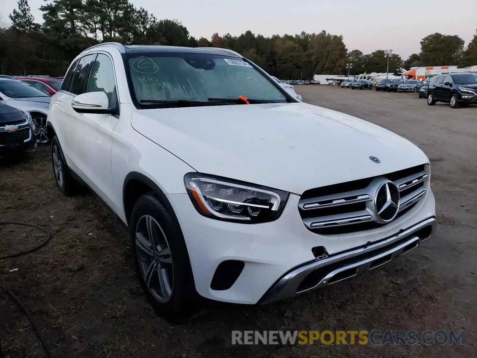 1 Photograph of a damaged car WDC0G8EB5LF696208 MERCEDES-BENZ GLC-CLASS 2020