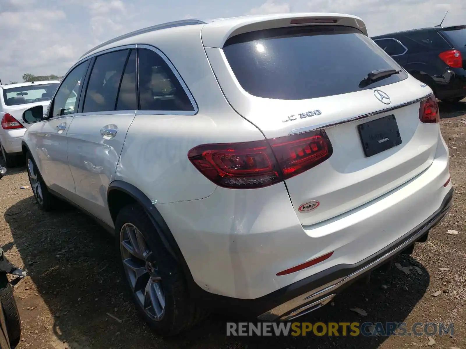 3 Photograph of a damaged car WDC0G8EB5LF743477 MERCEDES-BENZ GLC-CLASS 2020