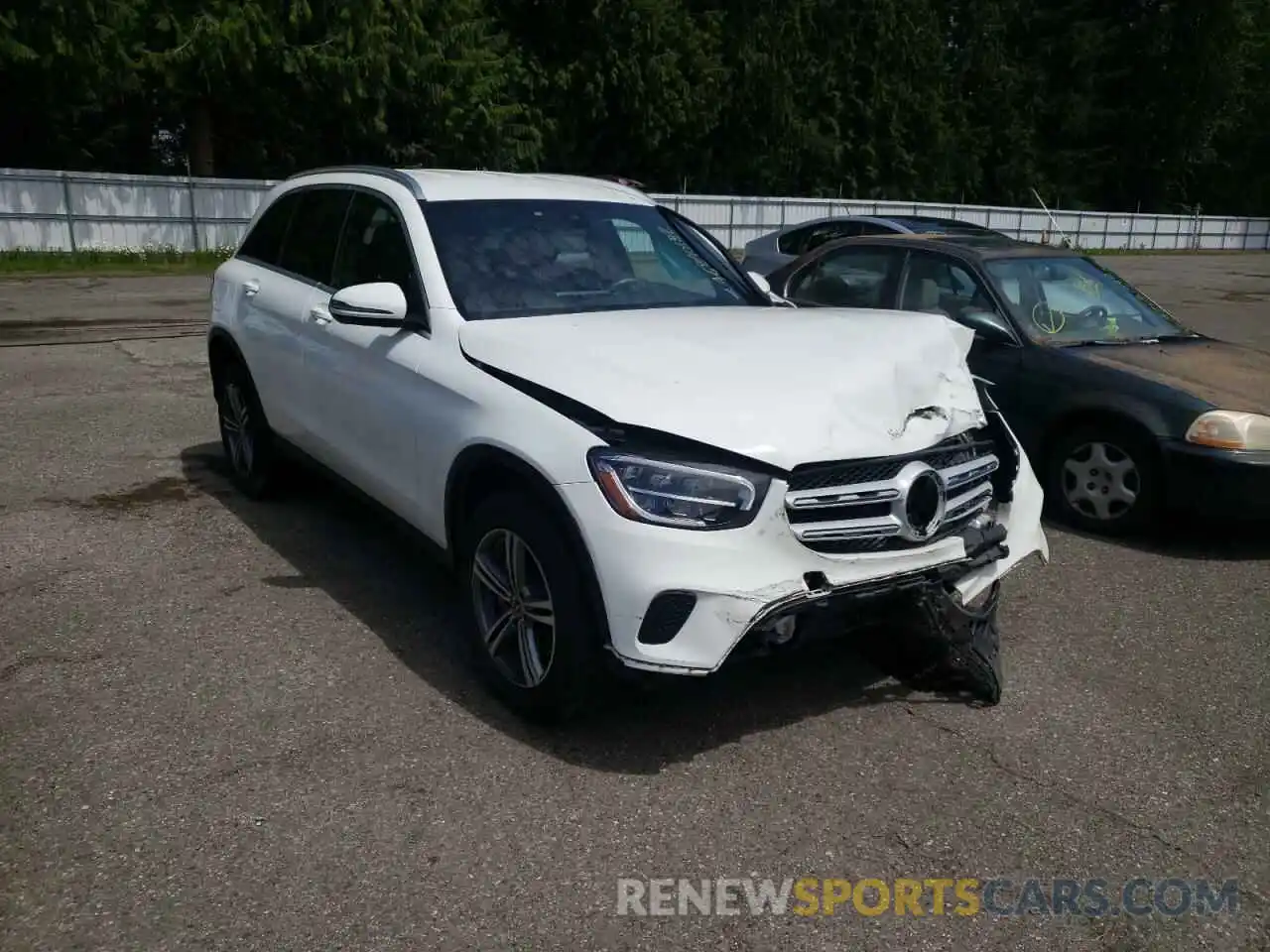 1 Photograph of a damaged car WDC0G8EB5LF751532 MERCEDES-BENZ GLC-CLASS 2020