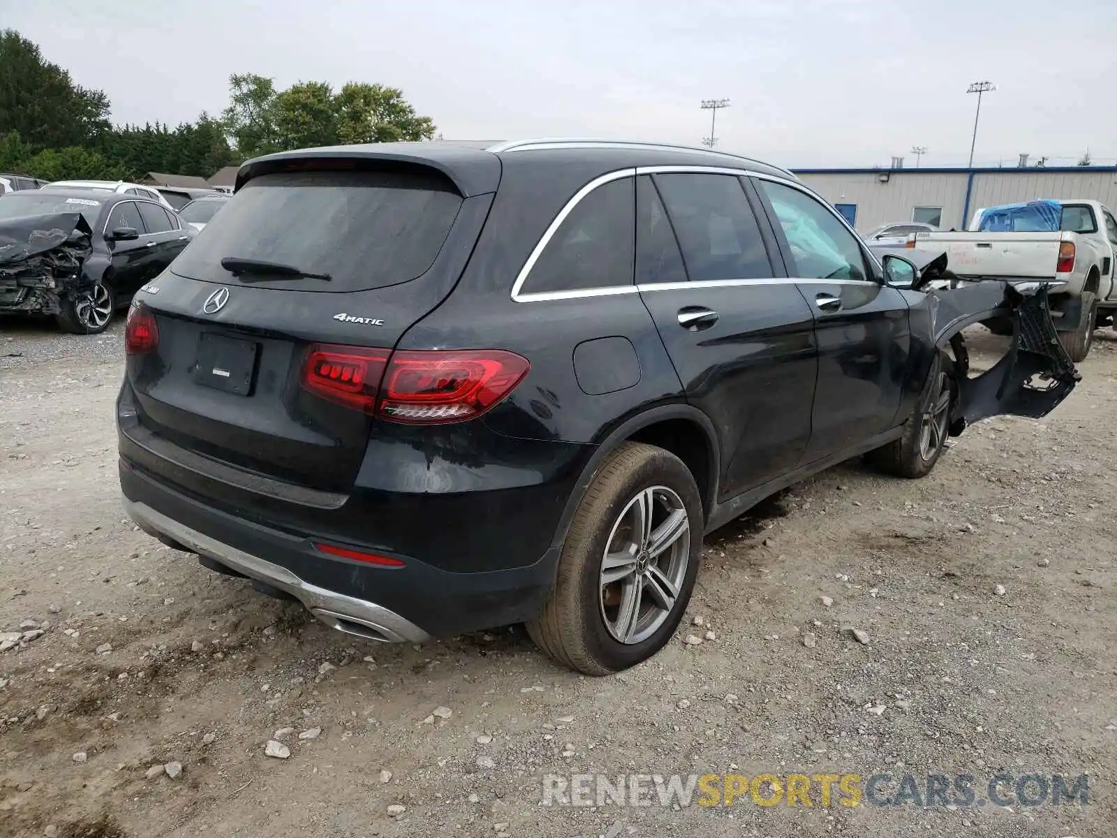 4 Photograph of a damaged car WDC0G8EB7LF673741 MERCEDES-BENZ GLC-CLASS 2020