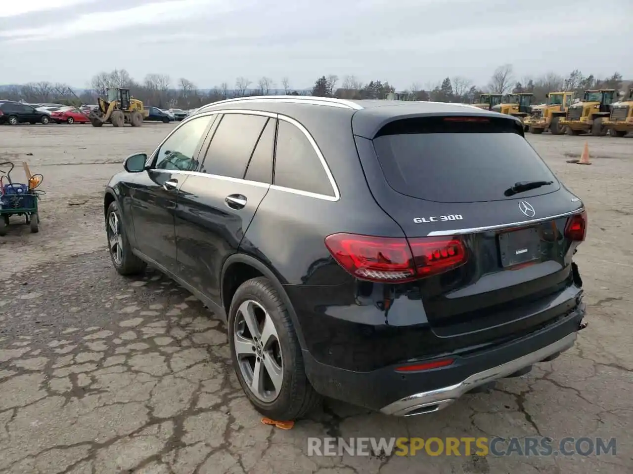 3 Photograph of a damaged car WDC0G8EB7LF696890 MERCEDES-BENZ GLC-CLASS 2020