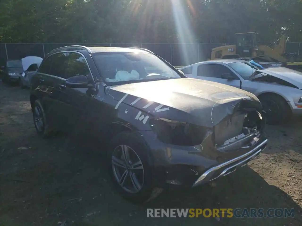 1 Photograph of a damaged car WDC0G8EB7LF704941 MERCEDES-BENZ GLC-CLASS 2020