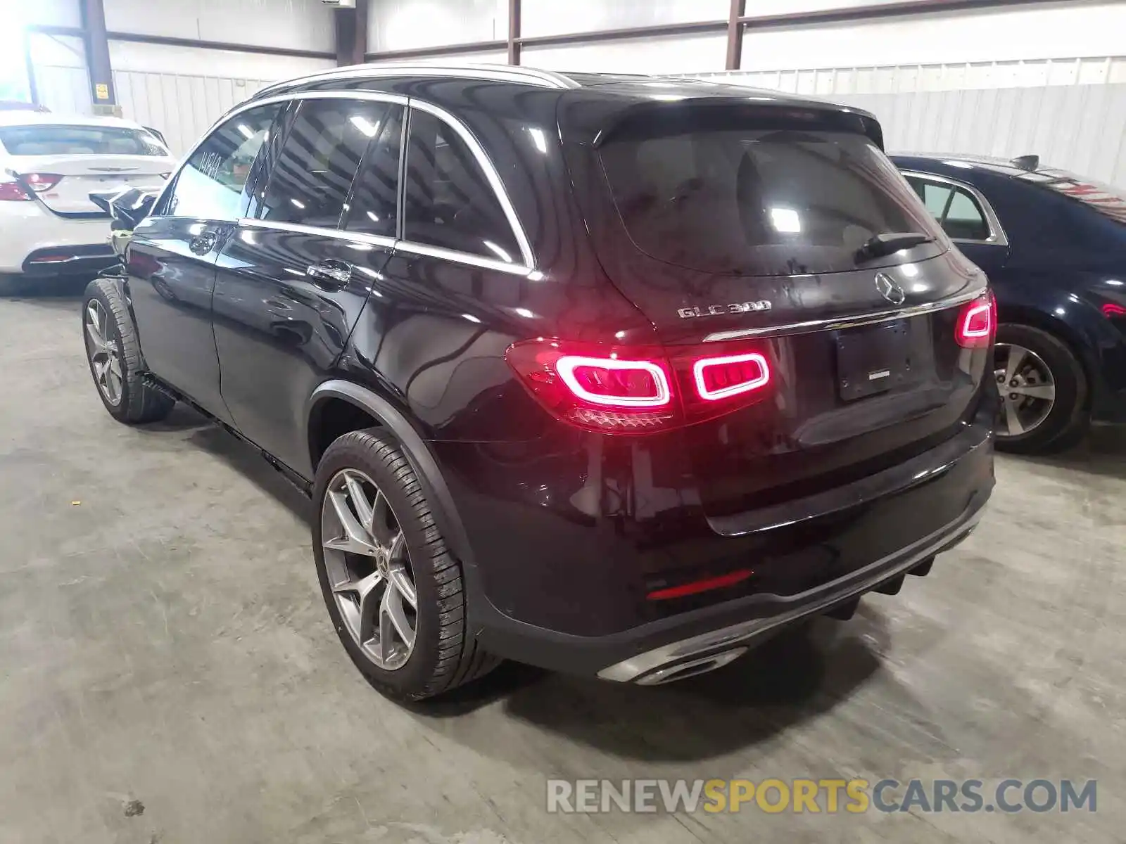 3 Photograph of a damaged car WDC0G8EB7LF718192 MERCEDES-BENZ GLC-CLASS 2020