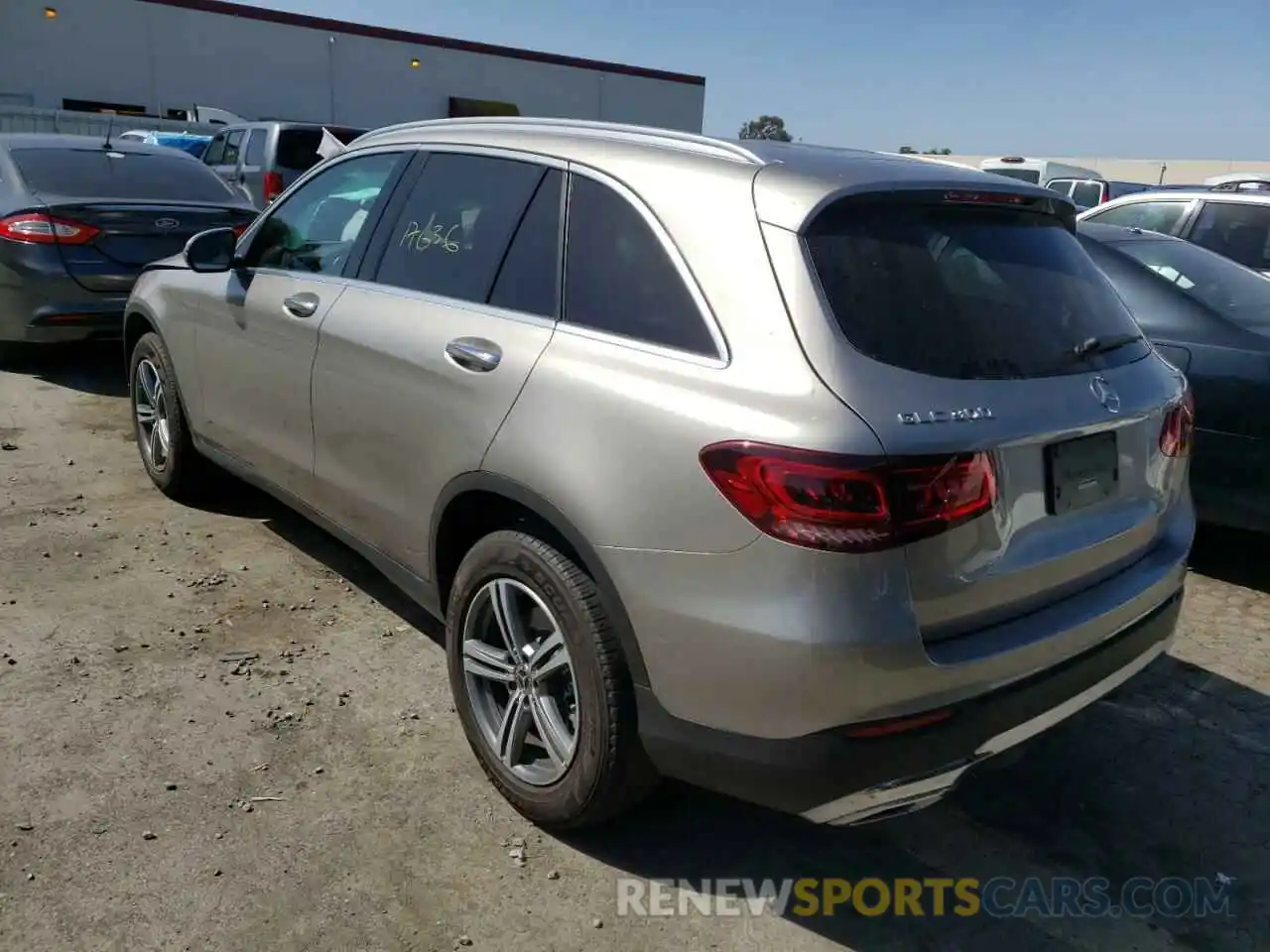 3 Photograph of a damaged car WDC0G8EB9LF683123 MERCEDES-BENZ GLC-CLASS 2020