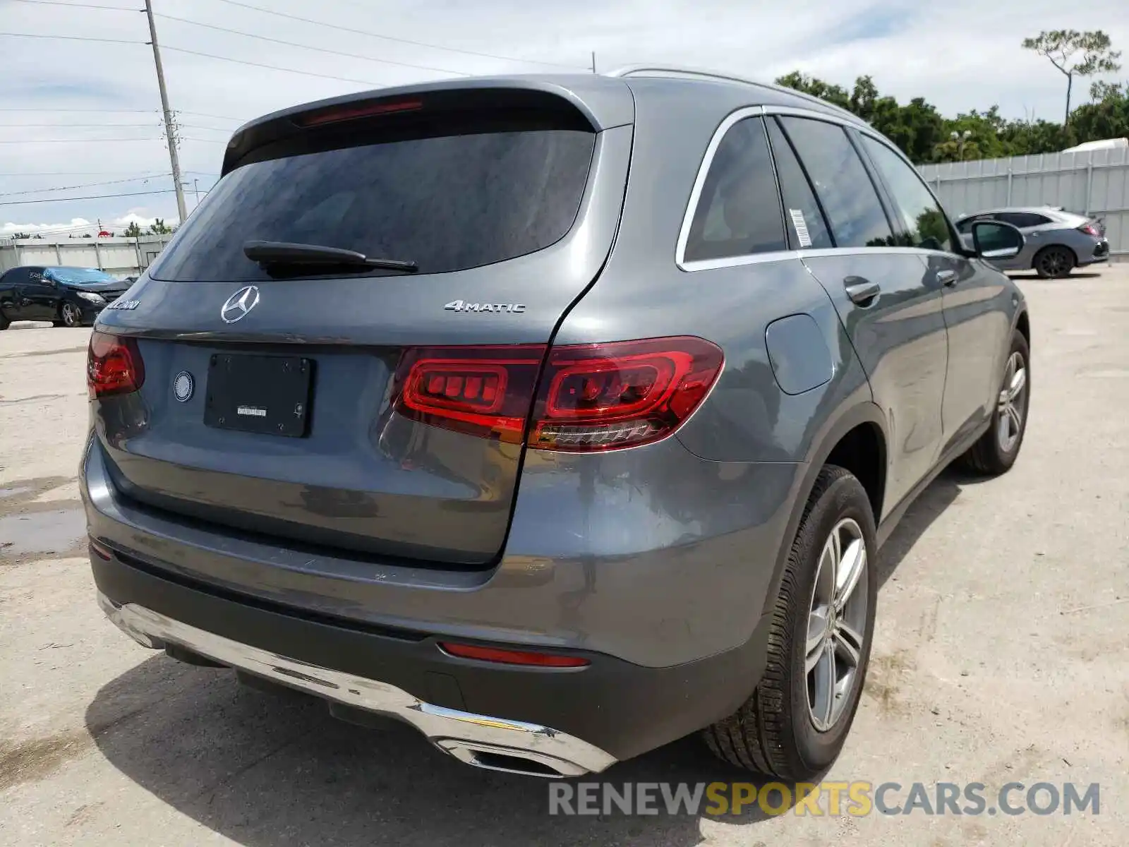 4 Photograph of a damaged car WDC0G8EB9LF723376 MERCEDES-BENZ GLC-CLASS 2020