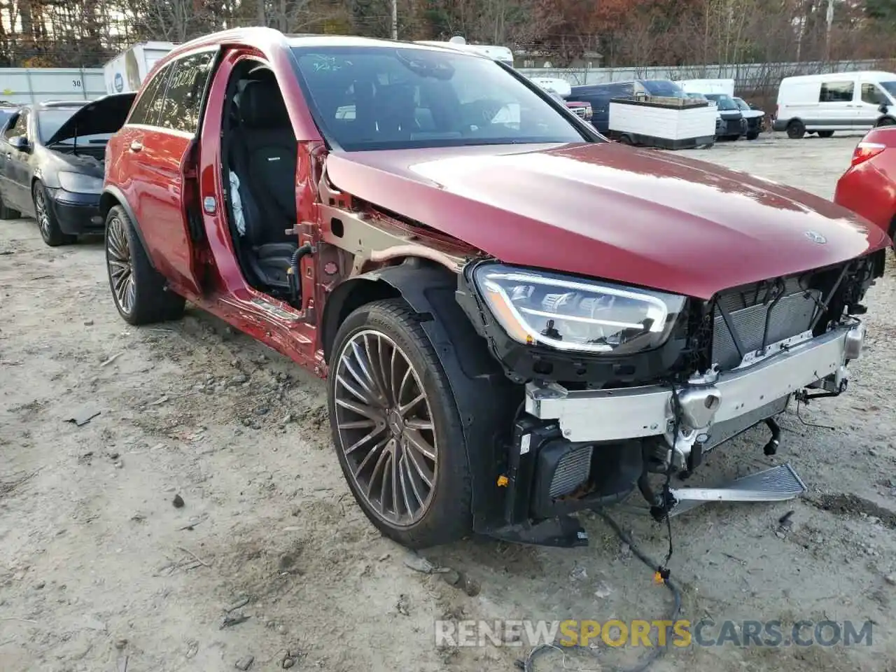 9 Photograph of a damaged car WDC0G8JB2LF696978 MERCEDES-BENZ GLC-CLASS 2020