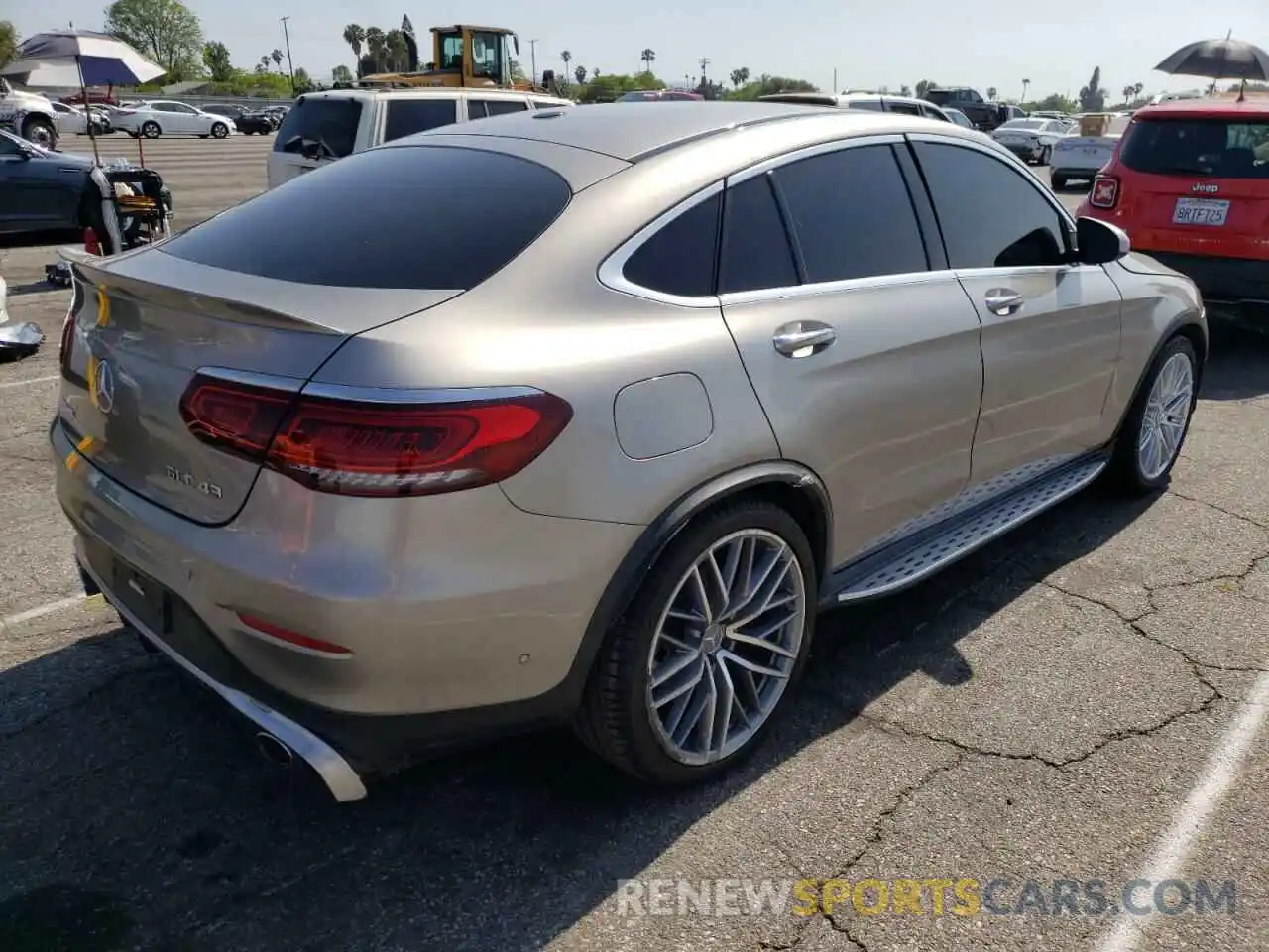 4 Photograph of a damaged car WDC0J6EB1LF727377 MERCEDES-BENZ GLC-CLASS 2020