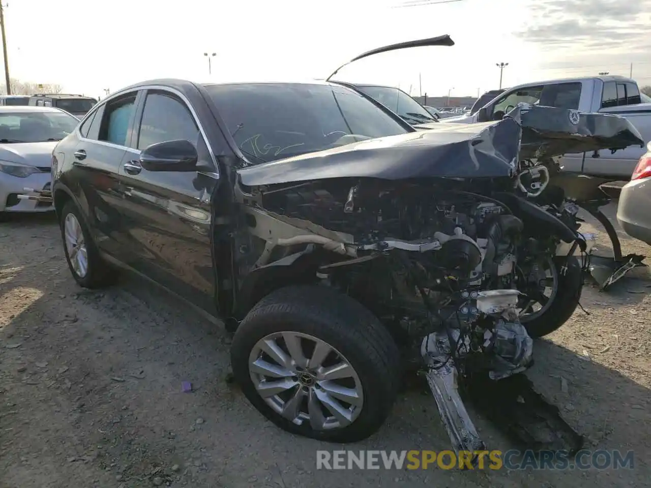 1 Photograph of a damaged car WDC0J8EB3LF672684 MERCEDES-BENZ GLC-CLASS 2020