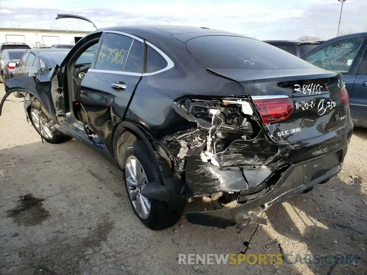 3 Photograph of a damaged car WDC0J8EB3LF672684 MERCEDES-BENZ GLC-CLASS 2020