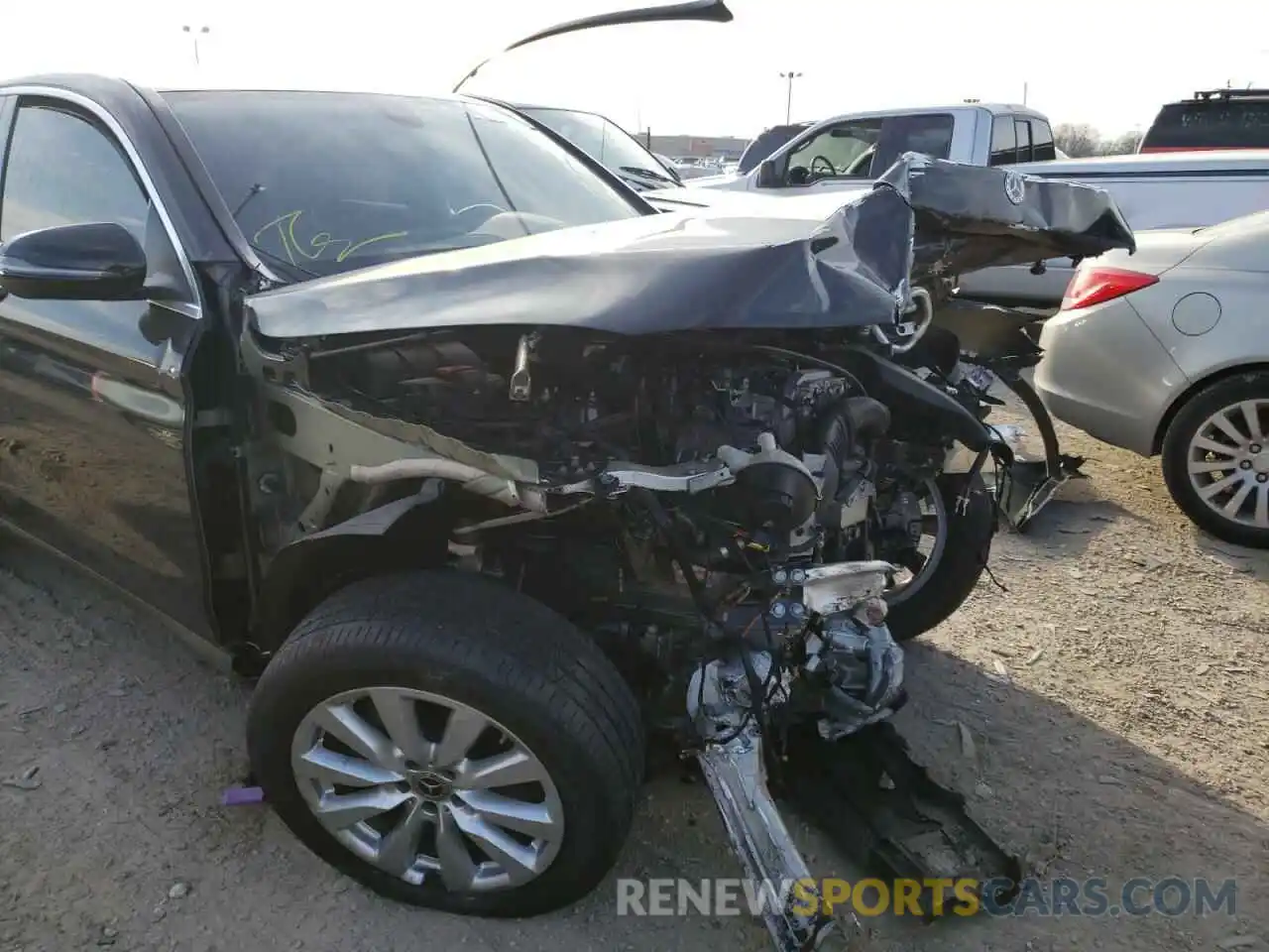 9 Photograph of a damaged car WDC0J8EB3LF672684 MERCEDES-BENZ GLC-CLASS 2020