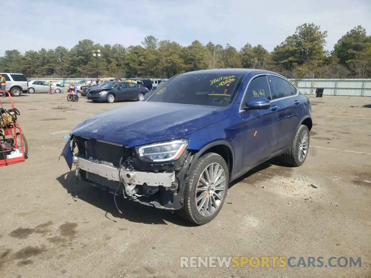 2 Photograph of a damaged car WDC0J8EB7LF693876 MERCEDES-BENZ GLC-CLASS 2020