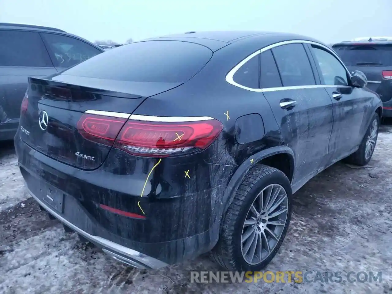 4 Photograph of a damaged car WDC0J8EB7LF718274 MERCEDES-BENZ GLC-CLASS 2020