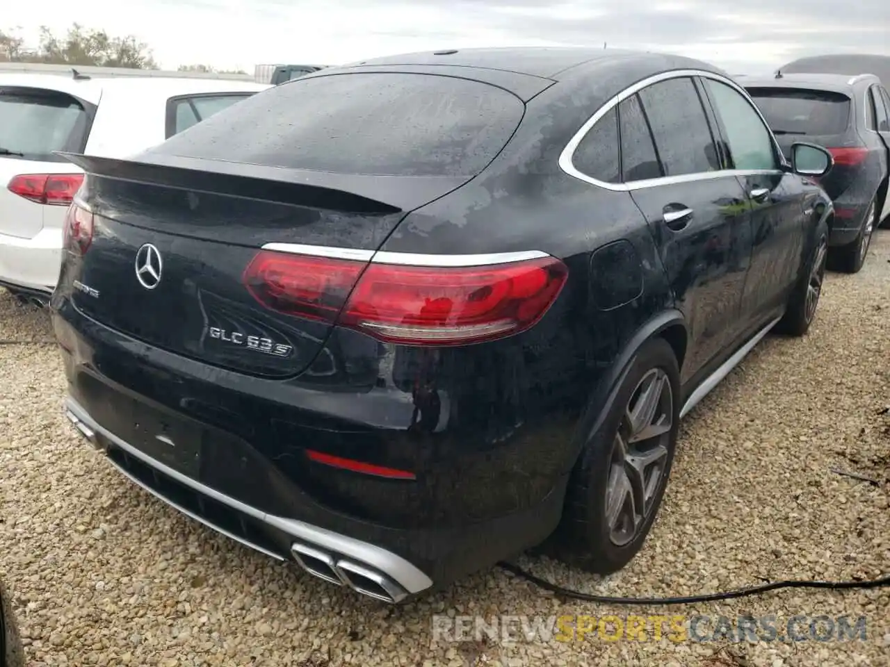 4 Photograph of a damaged car WDC0J8KB1LF694333 MERCEDES-BENZ GLC-CLASS 2020