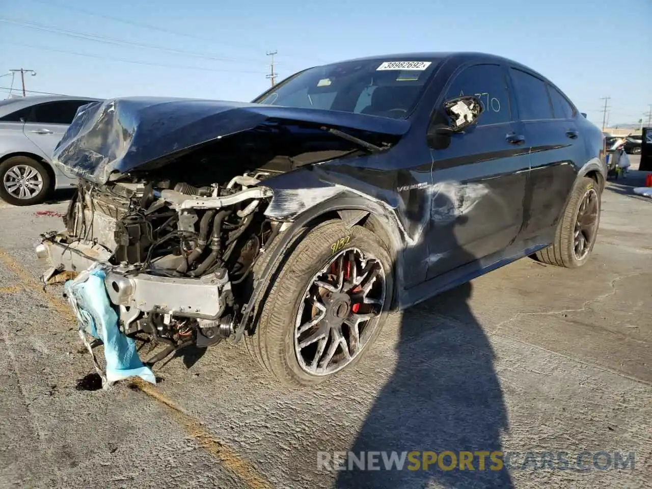 2 Photograph of a damaged car WDC0J8KB2LF747007 MERCEDES-BENZ GLC-CLASS 2020