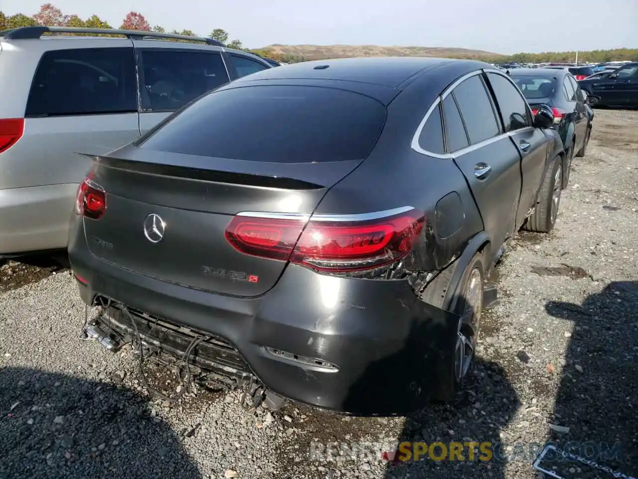 4 Photograph of a damaged car WDC0J8KB9LF694290 MERCEDES-BENZ GLC-CLASS 2020