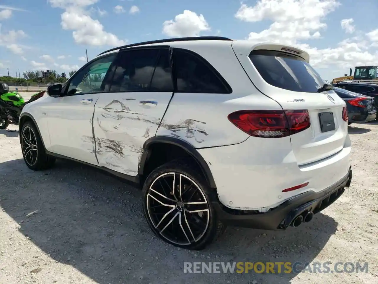 3 Photograph of a damaged car W1N0G6EB0MF913765 MERCEDES-BENZ GLC-CLASS 2021