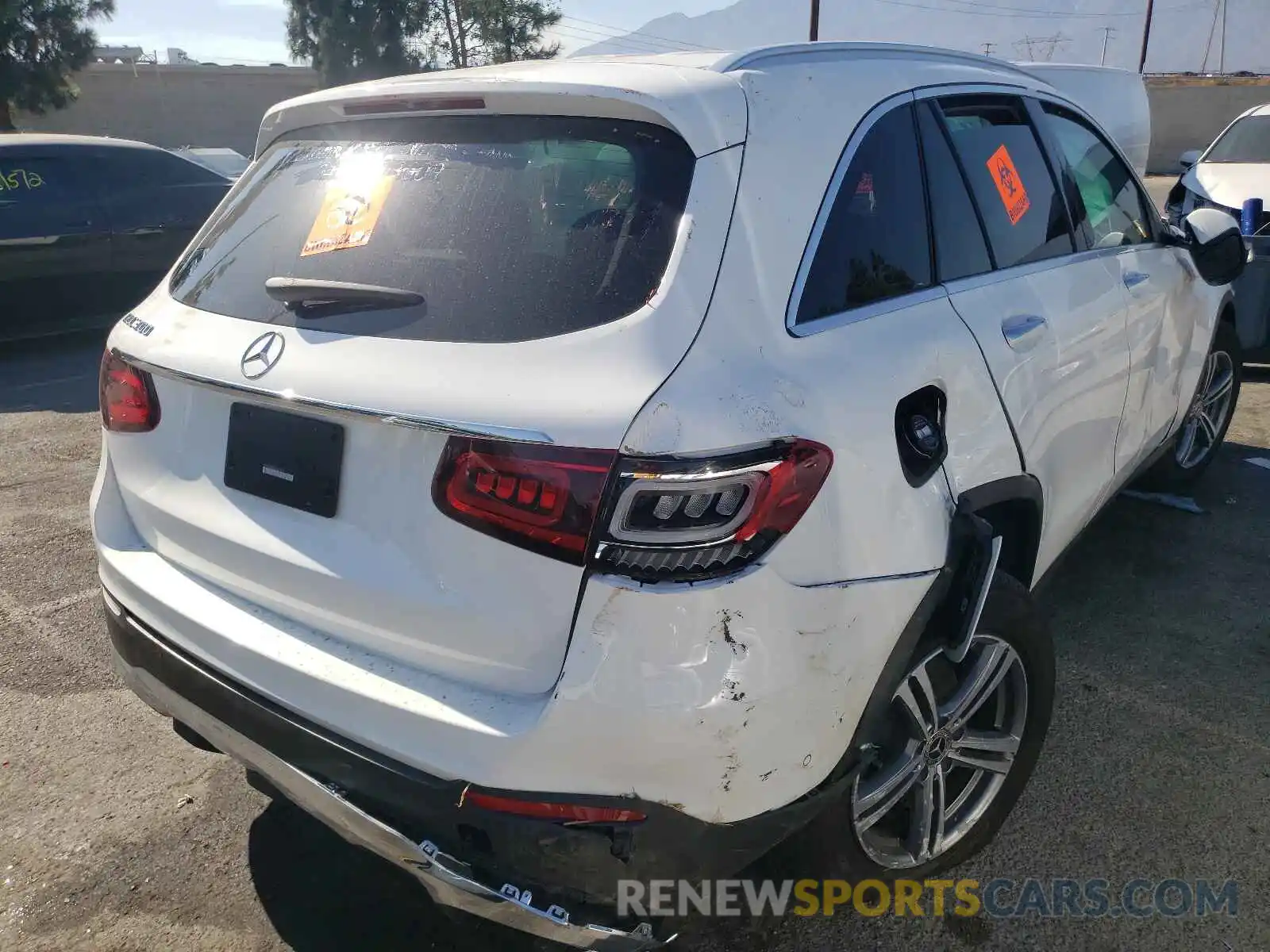 4 Photograph of a damaged car W1N0G8DB0MV270014 MERCEDES-BENZ GLC-CLASS 2021