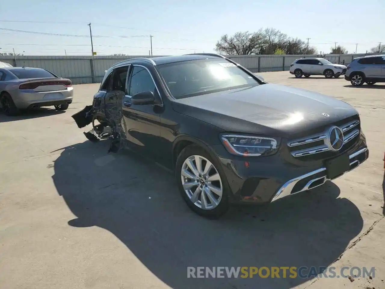 4 Photograph of a damaged car W1N0G8DB1MV274864 MERCEDES-BENZ GLC-CLASS 2021