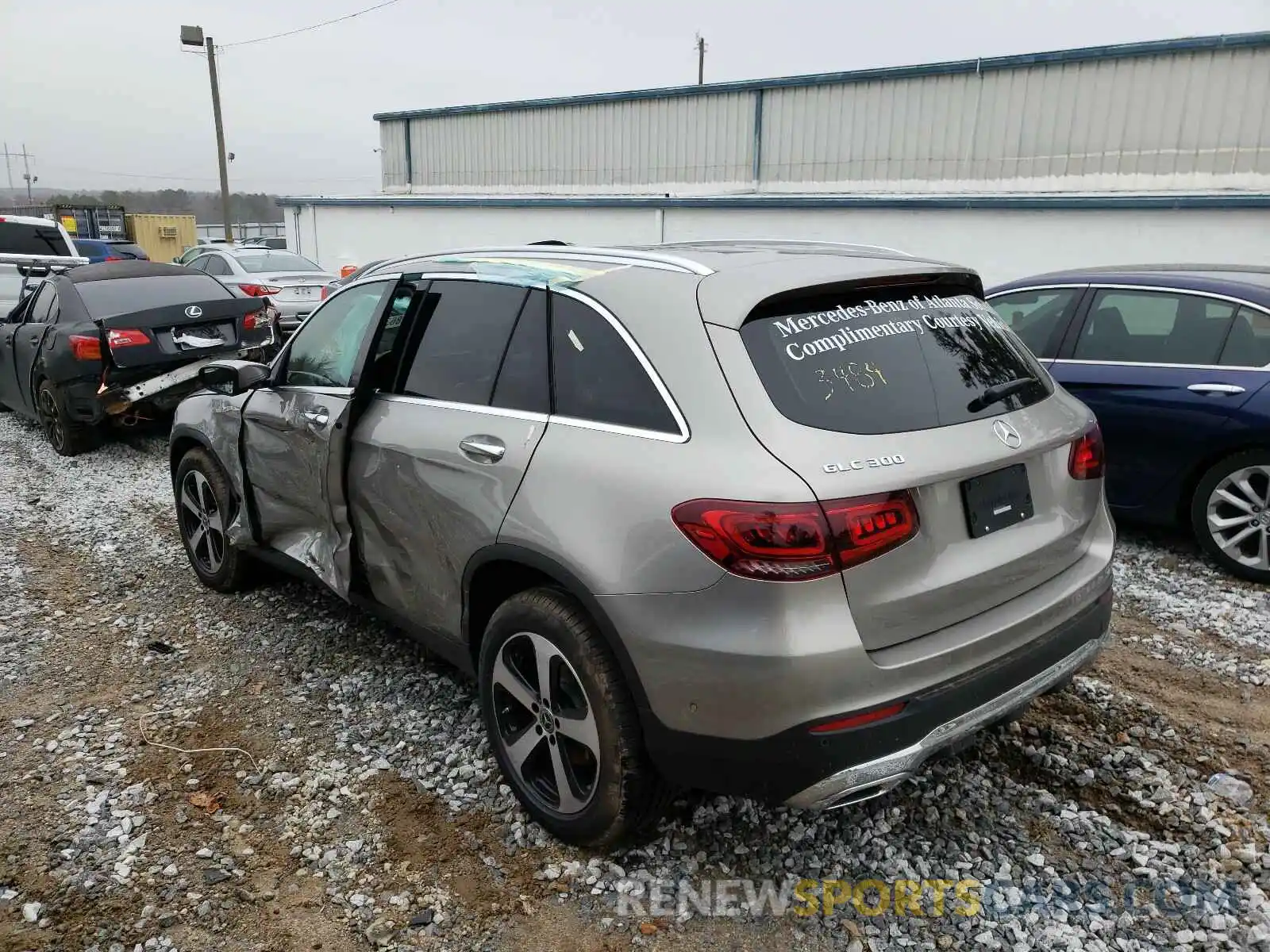 3 Фотография поврежденного автомобиля W1N0G8DB2MV263484 MERCEDES-BENZ GLC-CLASS 2021