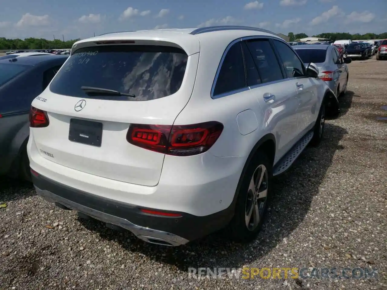 4 Photograph of a damaged car W1N0G8DB2MV266014 MERCEDES-BENZ GLC-CLASS 2021