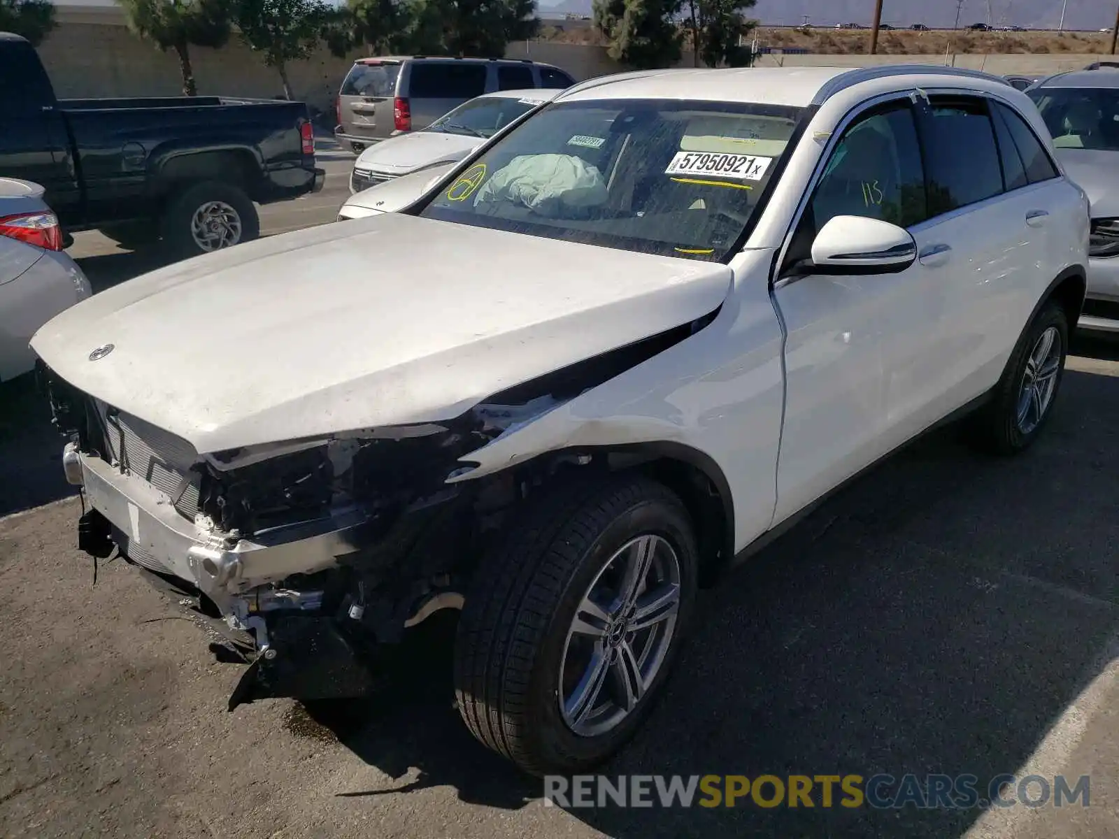 2 Photograph of a damaged car W1N0G8DB2MV307385 MERCEDES-BENZ GLC-CLASS 2021