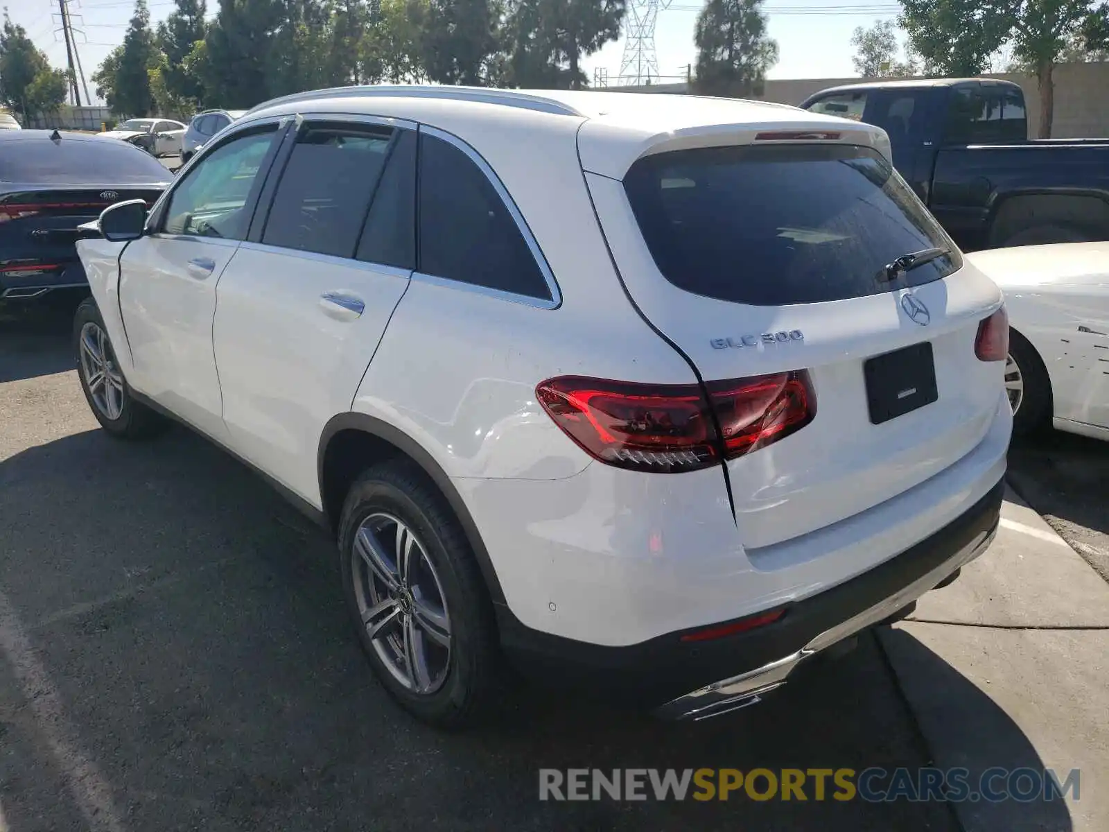 3 Photograph of a damaged car W1N0G8DB2MV307385 MERCEDES-BENZ GLC-CLASS 2021