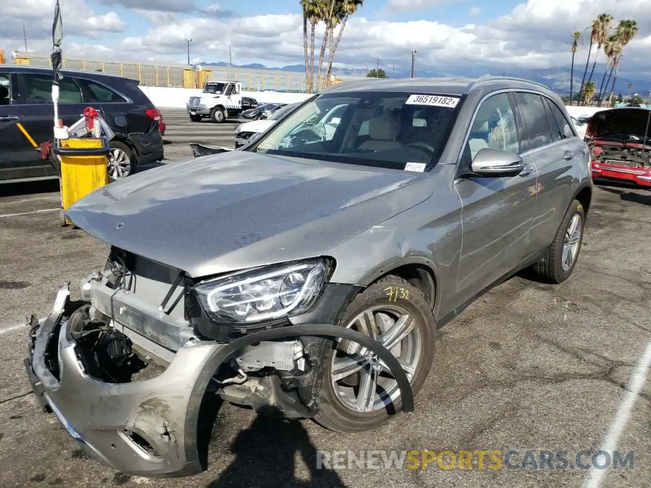 2 Photograph of a damaged car W1N0G8DB2MV313140 MERCEDES-BENZ GLC-CLASS 2021