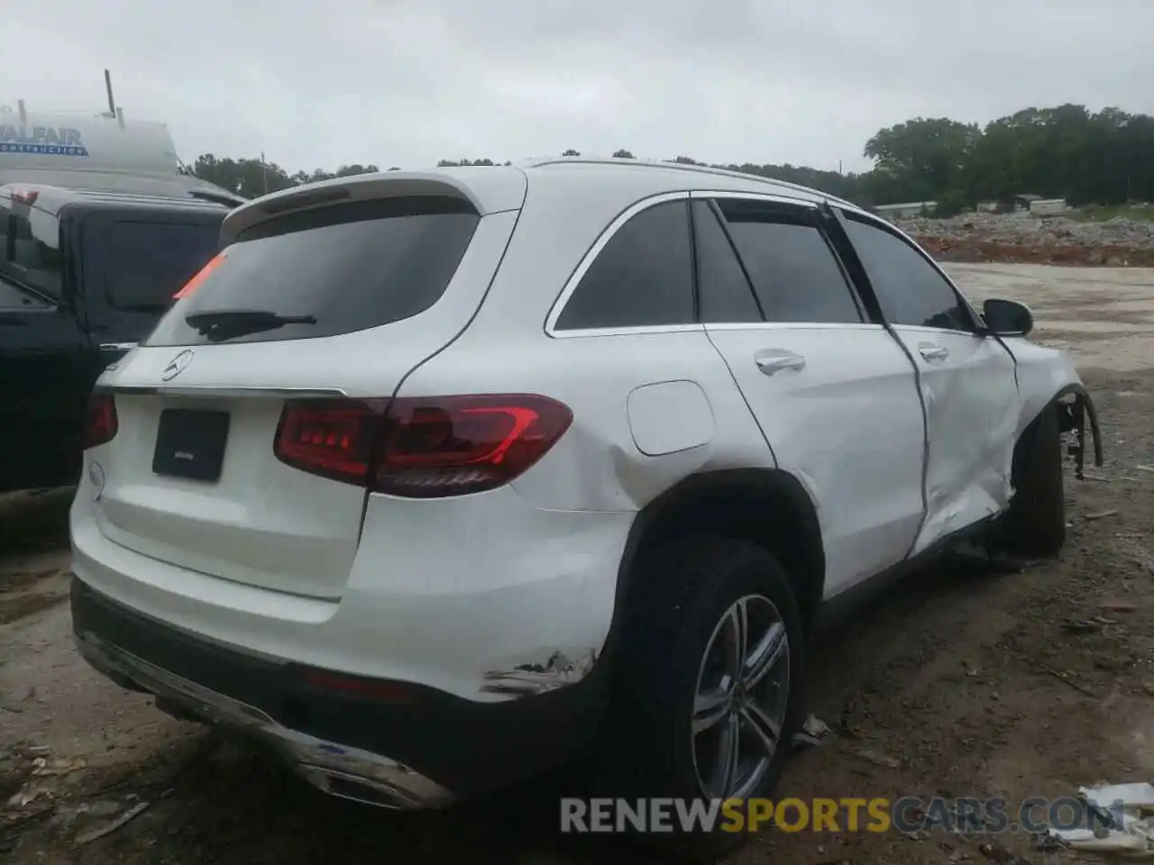 4 Photograph of a damaged car W1N0G8DB2MV314482 MERCEDES-BENZ GLC-CLASS 2021