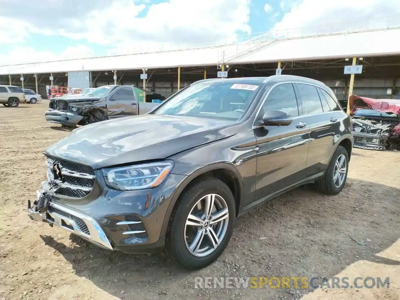 2 Photograph of a damaged car W1N0G8DB3MF879561 MERCEDES-BENZ GLC-CLASS 2021