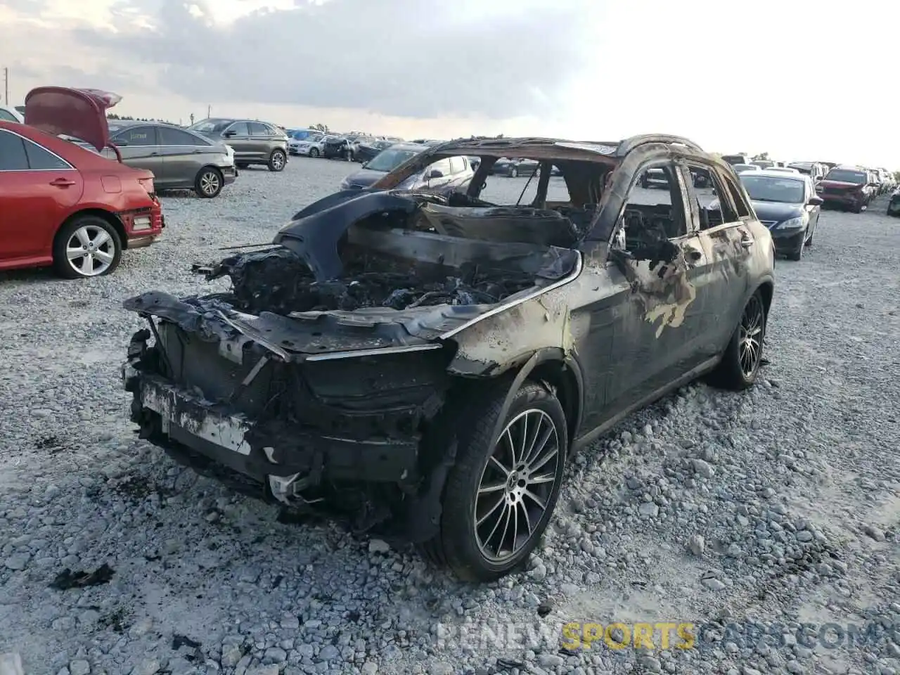 2 Photograph of a damaged car W1N0G8DB3MV265261 MERCEDES-BENZ GLC-CLASS 2021