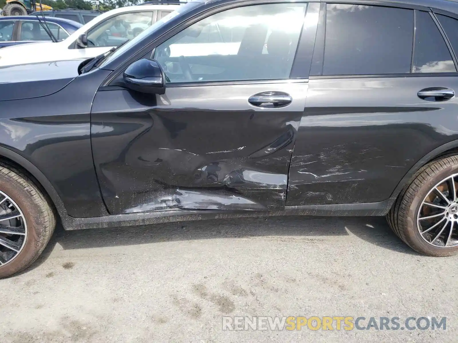 9 Photograph of a damaged car W1N0G8DB3MV296624 MERCEDES-BENZ GLC-CLASS 2021